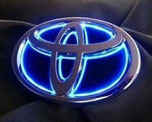 Toyota впервые в истории обошла GM по продажам автомобилей на рынке США