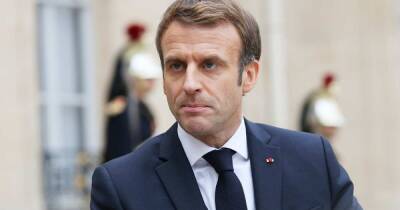 Макрон заявил, что непривитые не должны считаться гражданами Франции