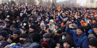 Казахстан бунтует: Названы четыре ключевых момента