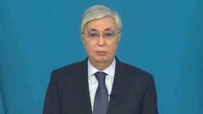 Президент Казахстана принял отставку правительства на фоне беспорядков в нескольких регионах