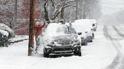 Сотни ДТП и тысячи домов без света: на США обрушился снежный шторм