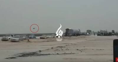 Не справились с управлением: талибы разбили американский военный вертолет MD 530F (видео)