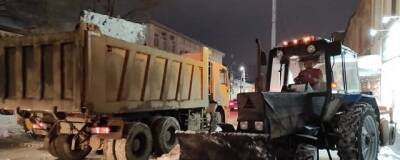 С улиц Оренбурга вывезли 10 тысяч кубометров снега
