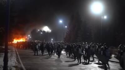 Казахстанские интернет-ресурсы отключили из-за массовых акций протеста