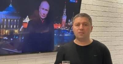 Депутат от ОПЗЖ поздравил всех с Новым годом на фоне Путина (фото)