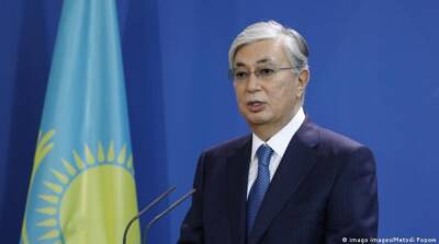 Намерен действовать жестко: президент Казахстана отреагировал на протесты