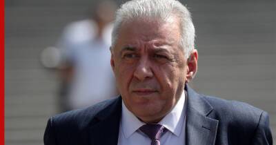 Послом Армении в России назначили бывшего министра обороны