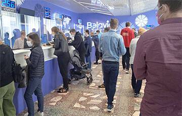 «Белавиа» отменила рейс из Минска в захваченный аэропорт Алматы