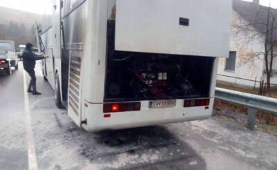 На Закарпатье загорелся автобус с туристами
