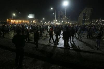 Аэропорт Алма-Аты захвачен протестующими - СМИ