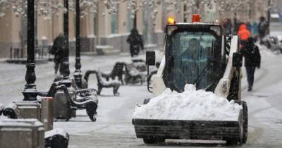 Для уборки снега в Москве задействовали более 10 тыс. единиц техники