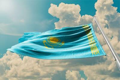 Восстание в Казахстане: Назарбаев уходит в отставку, президент не исключает роспуска парламента