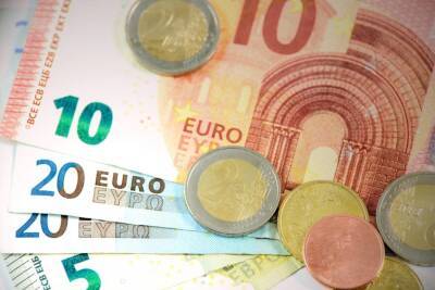 Курс евро вырос до максимального показателя с сентября прошлого года