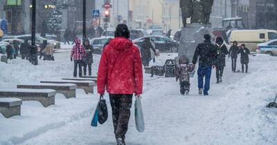 Москву завалило снегом из-за циклона "Аннет"