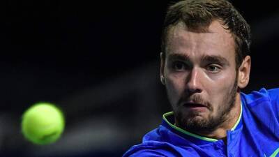 Теннисист Сафиуллин проиграл Синнеру в матче группового этапа ATP Cup