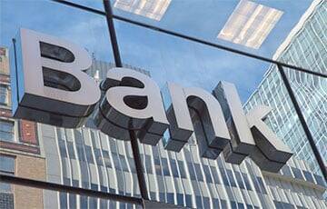 В Казахстане остановлена работа всех банков