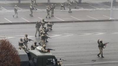 Полиция Алма-Аты ликвидировала несколько десятков участников беспорядков