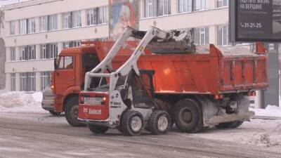 Ульяновск от снега чистят более тысячи дворников