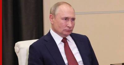 Путин поручил привлекать переболевших COVID-19 к прохождению диспансеризации