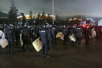 "Газовые" протесты в Казахстане: убиты десятки людей