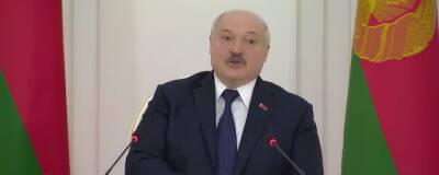 Лукашенко предложил протестующим казахстанцам на коленях извиниться перед военными