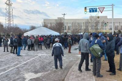 Протестующие в казахстанском городе Актау начали расходиться