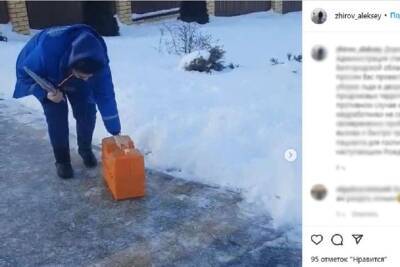 Главврач Станции скорой помощи попросил белгородцев убирать лед около домов