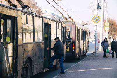 Власти опровергли информацию об отмене троллейбуса №1 в Рязани