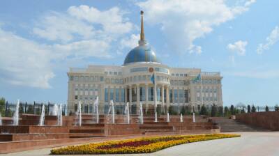 Силовики выставили блокпосты у резиденции президента Казахстана в Нур-Султане