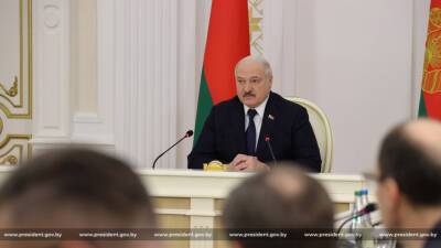 Беспорядки в Казахстане: Лукашенко призвал сесть за стол переговоров