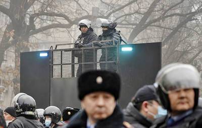 Протестующие захватили телевышку в Алма-Ате