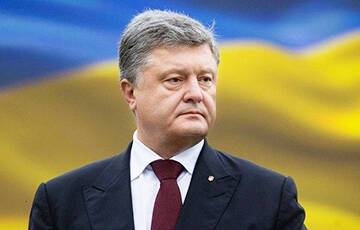 В Украине арестованы счета каналов, связанных с Порошенко