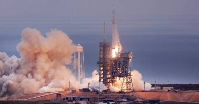 Компания SpaceX запустила ракету с микроспутниками Starlink
