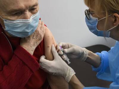 6 января в Украине получили прививки от коронавируса почти 72 тыс. человек - gordonua.com - Украина
