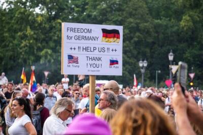 Немцы доверились Байдену, снизив доверие к России — опрос