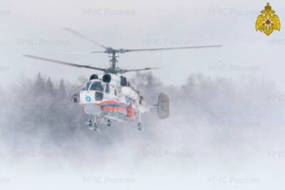 На вертолете в ОКБ Твери срочно доставили человека