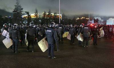 Казахстанские силовики пригрозили участникам протеста ликвидацией