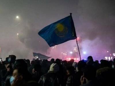 В ЕР назвали протесты в Казахстане вооруженным мятежом Исламских боевиков