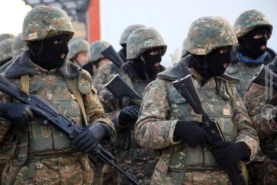Опубликованы фото отправки иностранных военных в Казахстан