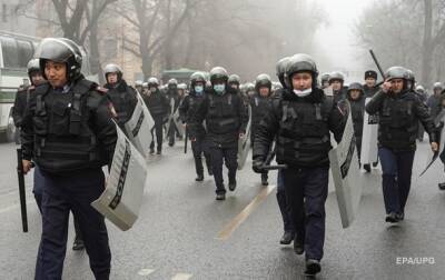 В Казахстане задержали 3,7 тысяч человек