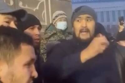 В Казахстане на протестах задержан криминальный авторитет Дикий