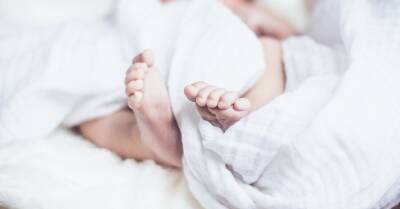 На Херсонщине в ночь на Рождество медики приняли роды в «скорой» посреди степи