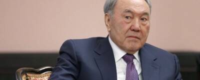 Нурсултан Назарбаев вместе с дочерьми покинул Казахстан