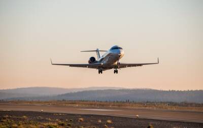 Латвия рекомендовала авиакомпаниям избегать Казахстан