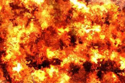 Три взрыва произошли во дворе Алма-Аты