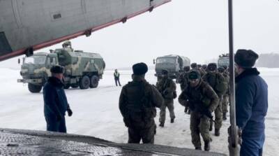 Ситуация в Казахстане: военные РФ взяли под контроль аэропорт в Алматы