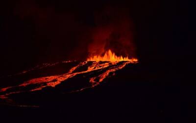 На Галапагосах началось извержение вулкана - korrespondent.net - Украина - Эквадор - Конго - Кито - Острова
