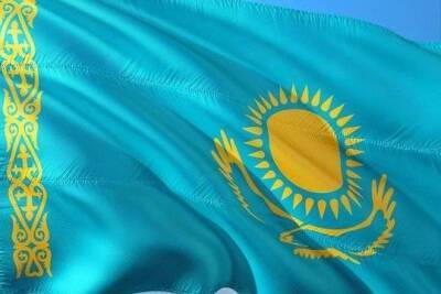 Экс-советник Назарбаева объяснил беспорядки в Казахстане госизменой и предательством в высших эшелонах власти