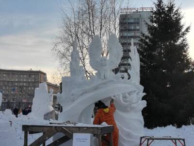 Победителя фестиваля снежной скульптуры выдерут в Первомайском сквере Новосибирска