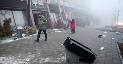 В банкоматах столицы Казахстана почти закончились деньги